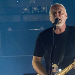 David Gilmour a lansat un videoclip de tip animație pentru piesa "Dark and Velvet Nights"