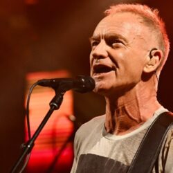 Sting a lansat un videoclip filmat live pentru piesa "I Wrote Your Name (Upon My Heart)"